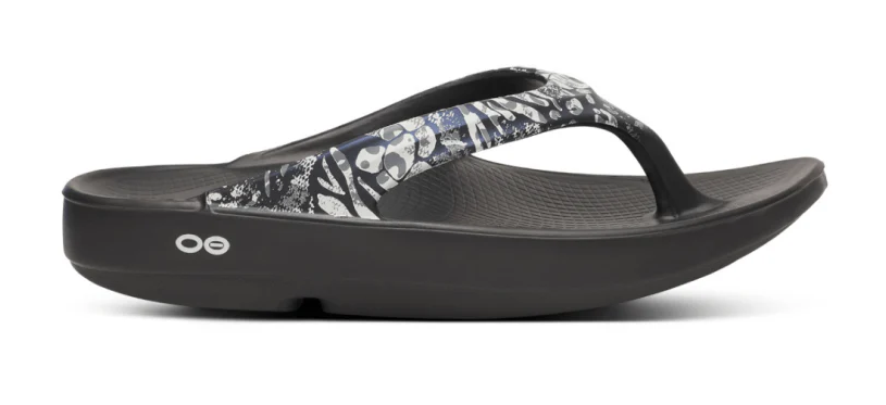 Oofos OOriginal Flip Black – Mass General Brigham Foot