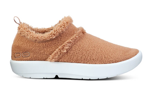 Oofos Women's OOcoozie Low Slipper - Chestnut Sherpa (LIMITED SIZES)